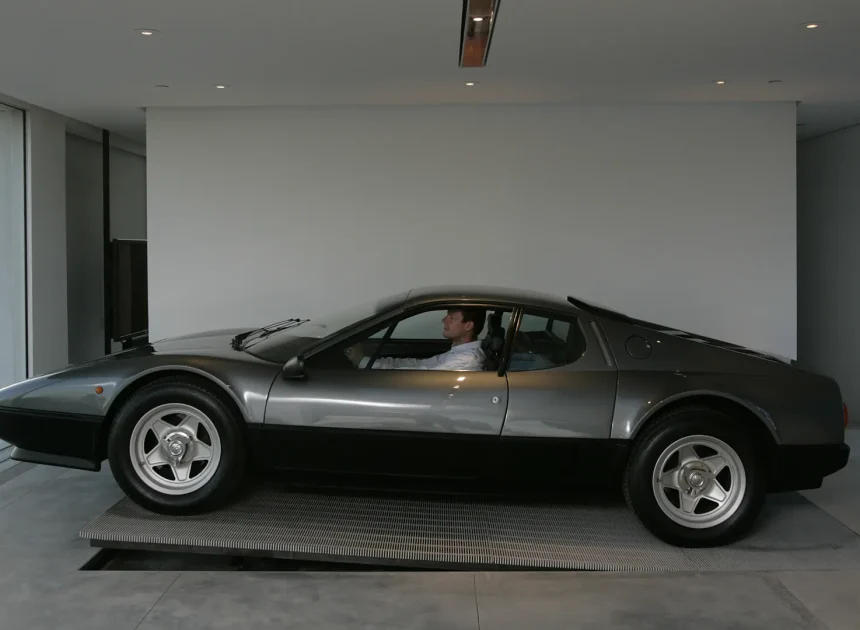 Luxury Garage Interiors: Design Ideas for a Modern Space